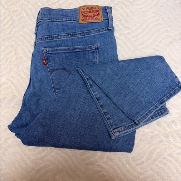 Levi's Light Blue Denim Pants - Picture 5 of 6